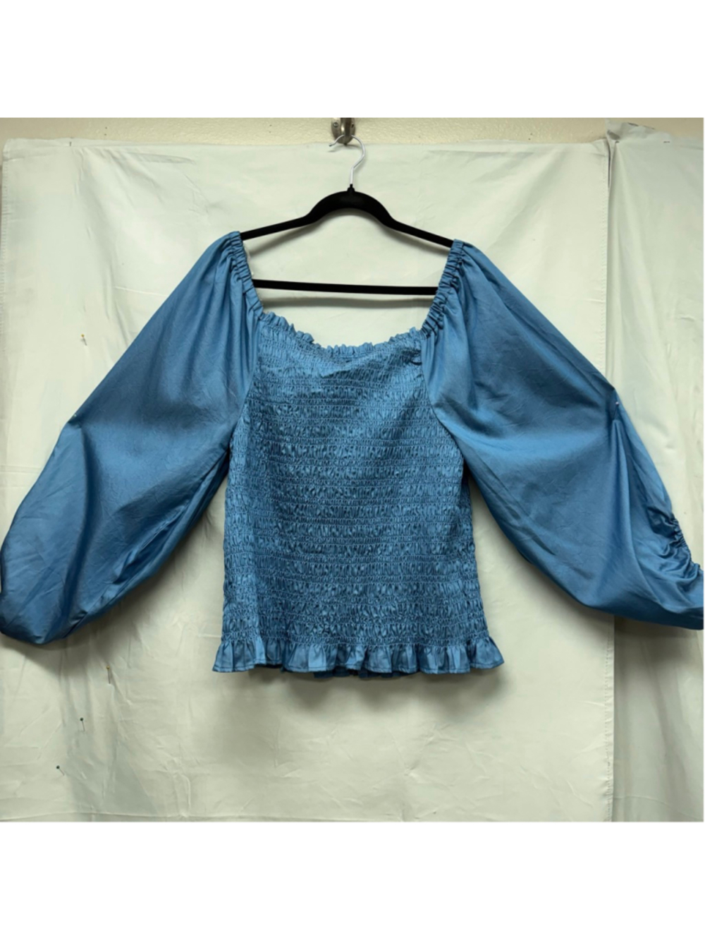 Women's Sterling Kreek XL Light Blue Smocked Blouse